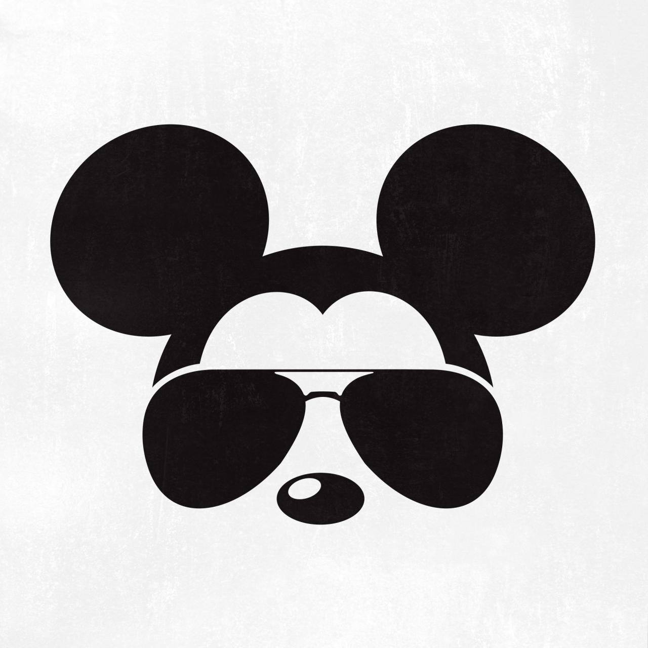 Mickey Mouse With Glasses SVG